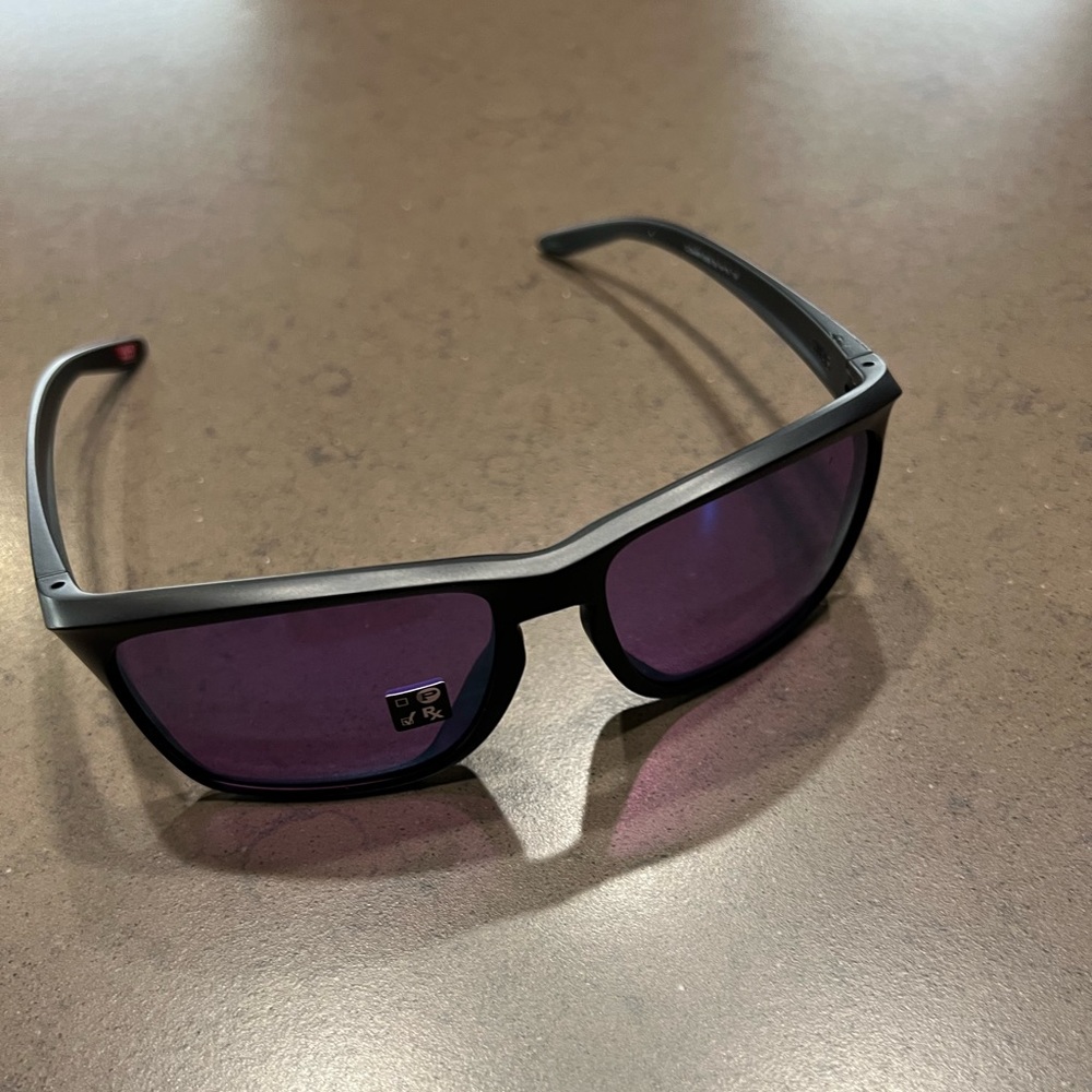 NEW Oakley Sylas Prizm Violet Polarized Lenses,
Matte Black Frame - Picture 9 of 14